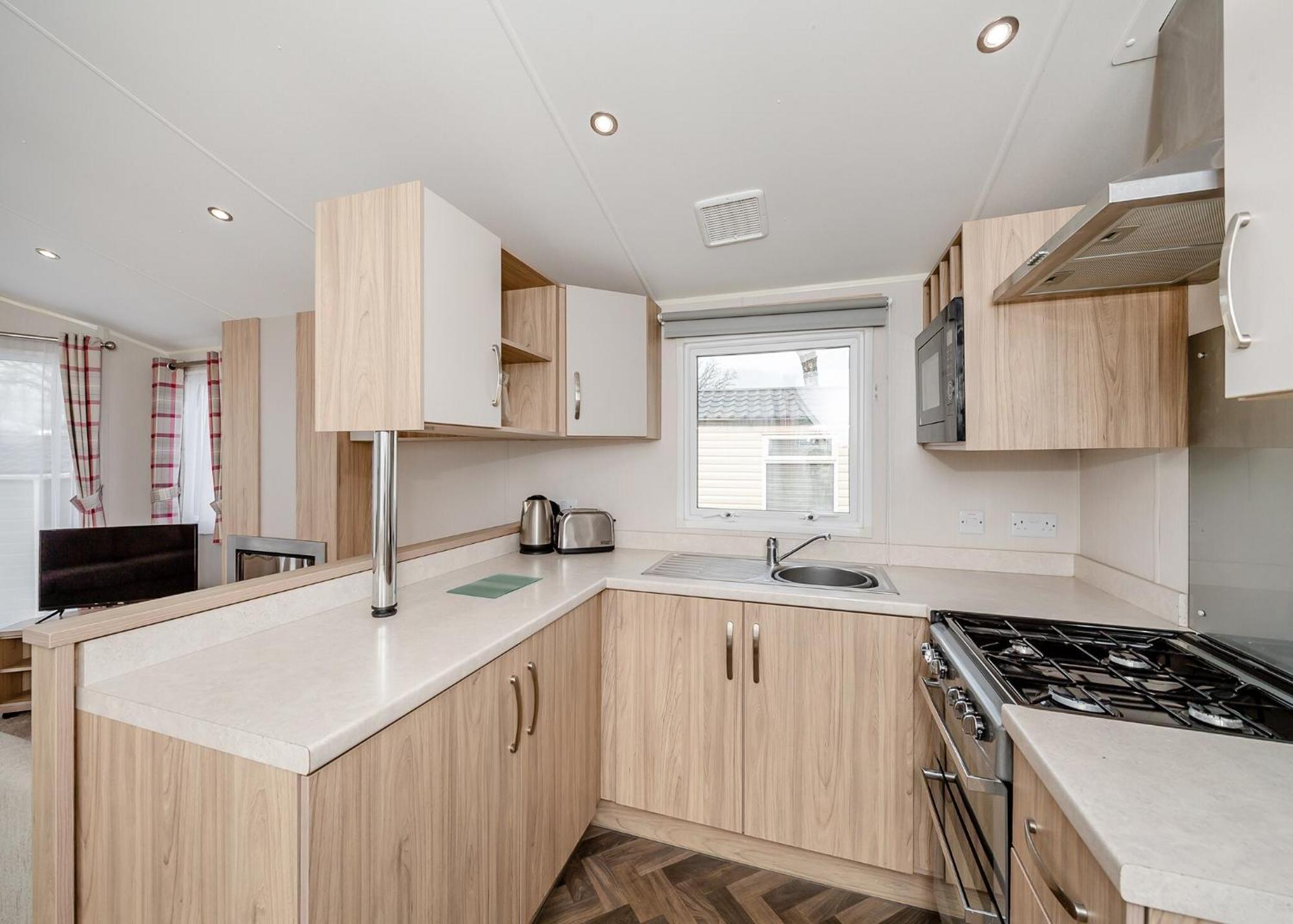 Castle Brake Holiday Park Woodbury Bagian luar foto