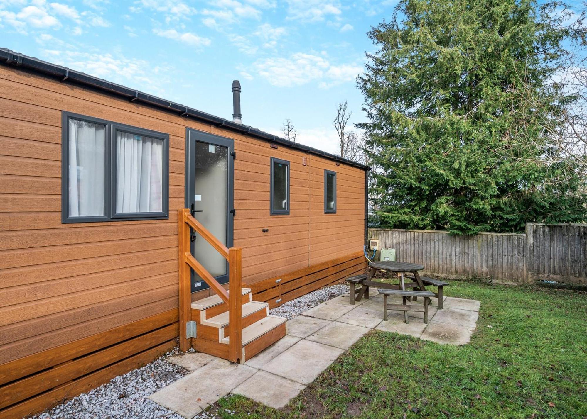 Castle Brake Holiday Park Woodbury Bagian luar foto